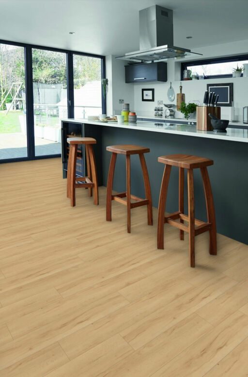 Polyflor Camaro Loc Summer Maple Vinyl Flooring, 146x4x907mm