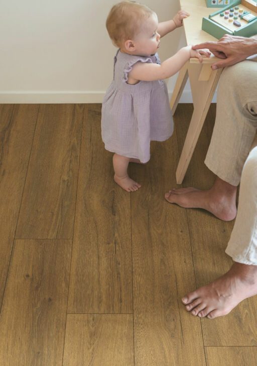 QuickStep CLASSIC Cocoa Brown Oak Laminate Flooring, 8mm